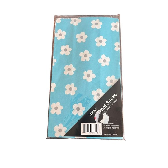 Treat or favor bags Mixed Lot of 32 Blue, Teal, Blue Floral, Green Stripe NEW - Picture 6 of 9